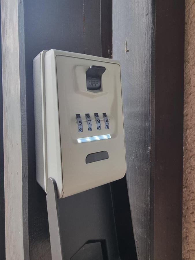 2 Apartment *